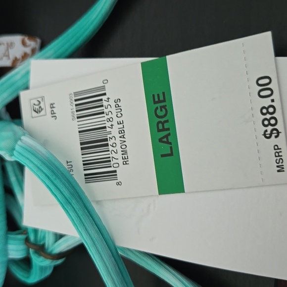 BECCA by Rebecca Virtue Crystal Green Rib Underwire Bikini Top, Large - Picture 4 of 4